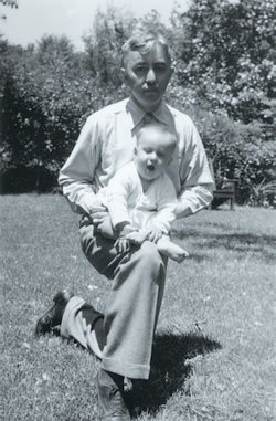 Admiral Rickover with his son Robert in 1941